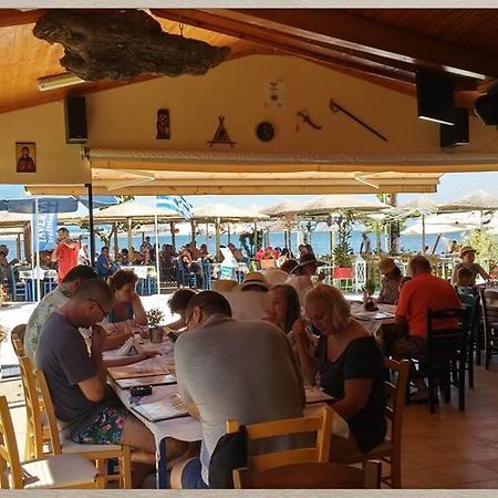 Sikoudis Gorgona Beach Skala Rachoni  Buitenkant foto