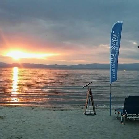 Sikoudis Gorgona Beach Skala Rachoni  Buitenkant foto